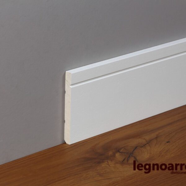 Battiscopa/zoccolino laccato bianco in legno massello stile moderno 120 x 13 mm Roma Milano